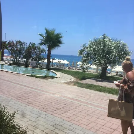 Simsek Apartman * Mahmutlar